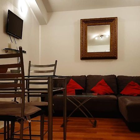 Apartment Shankini Pola Esterno foto