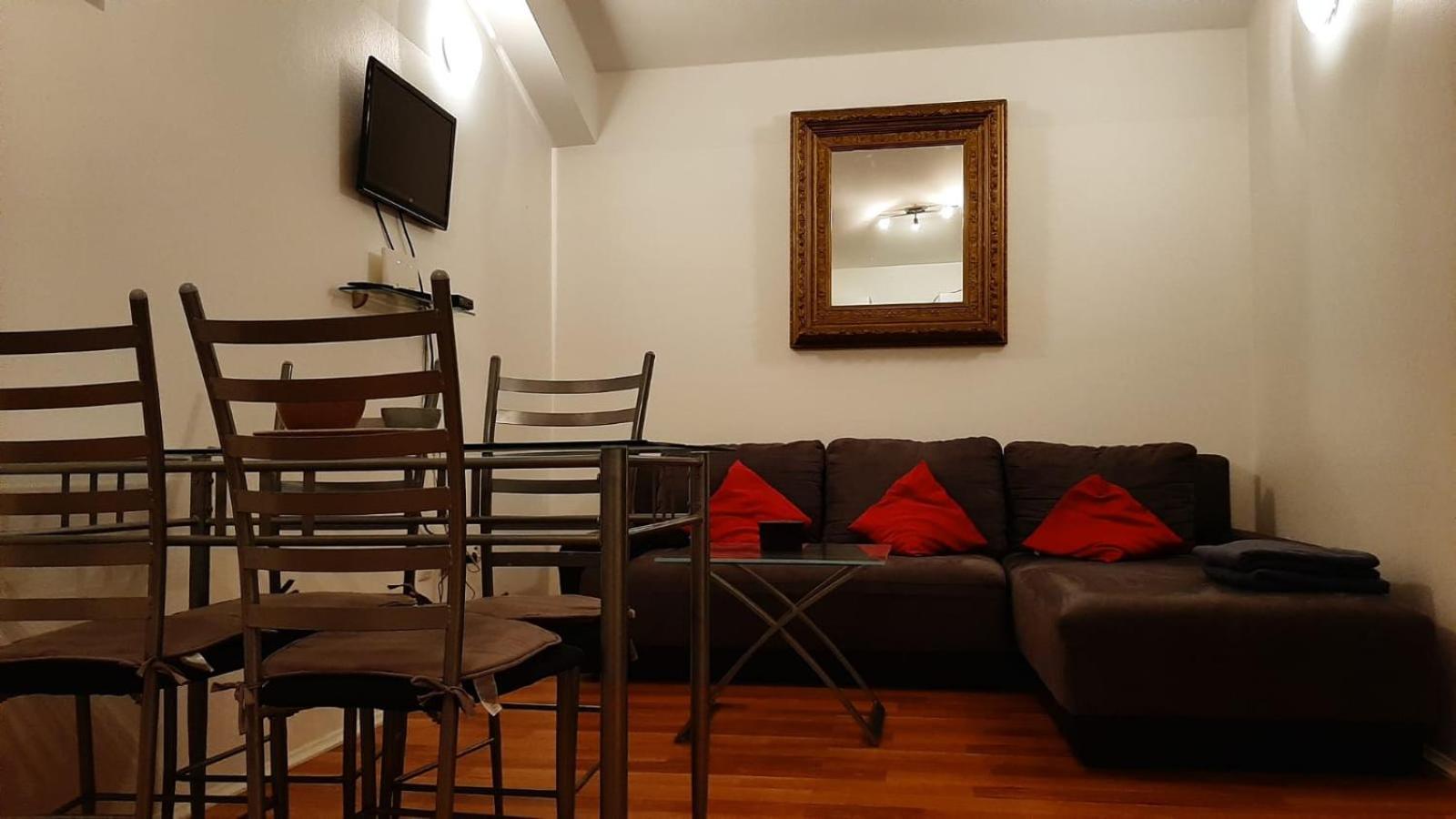 Apartment Shankini Pola Esterno foto