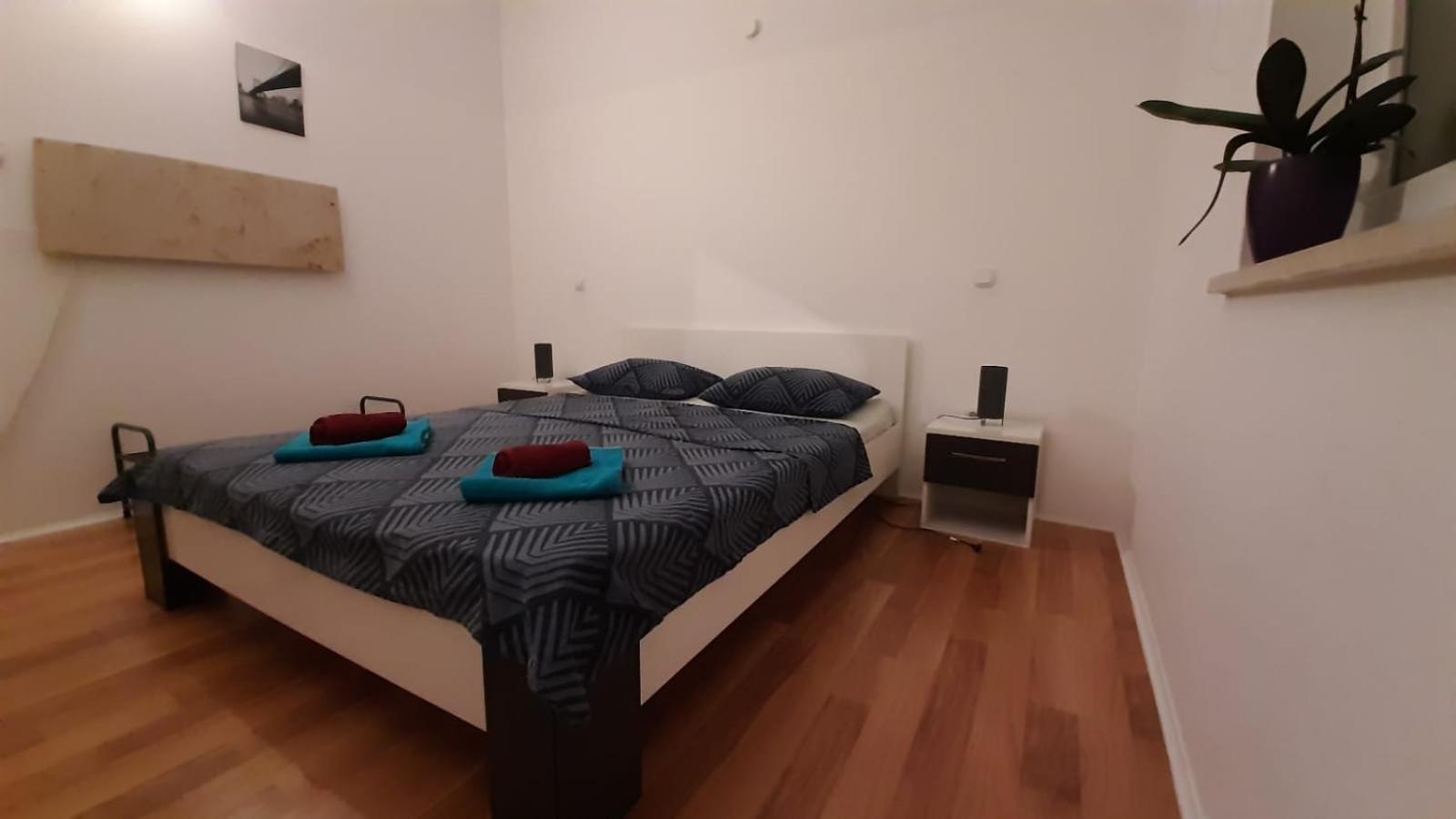 Apartment Shankini Pola Esterno foto
